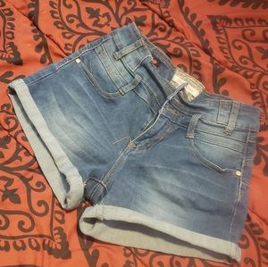 Cute high waist shorts